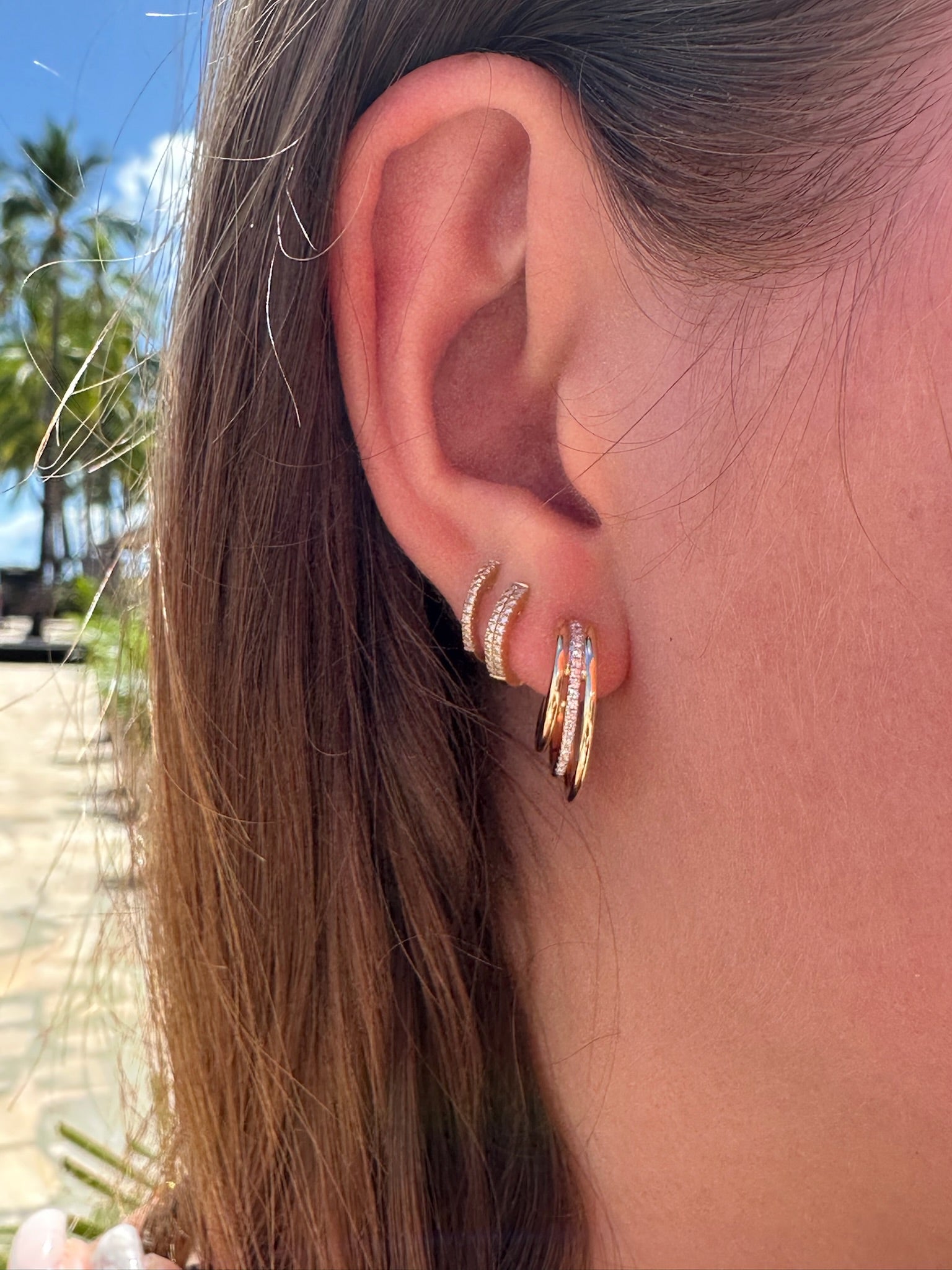 GIGI DOUBLE ROW DIAMOND HUGGIES