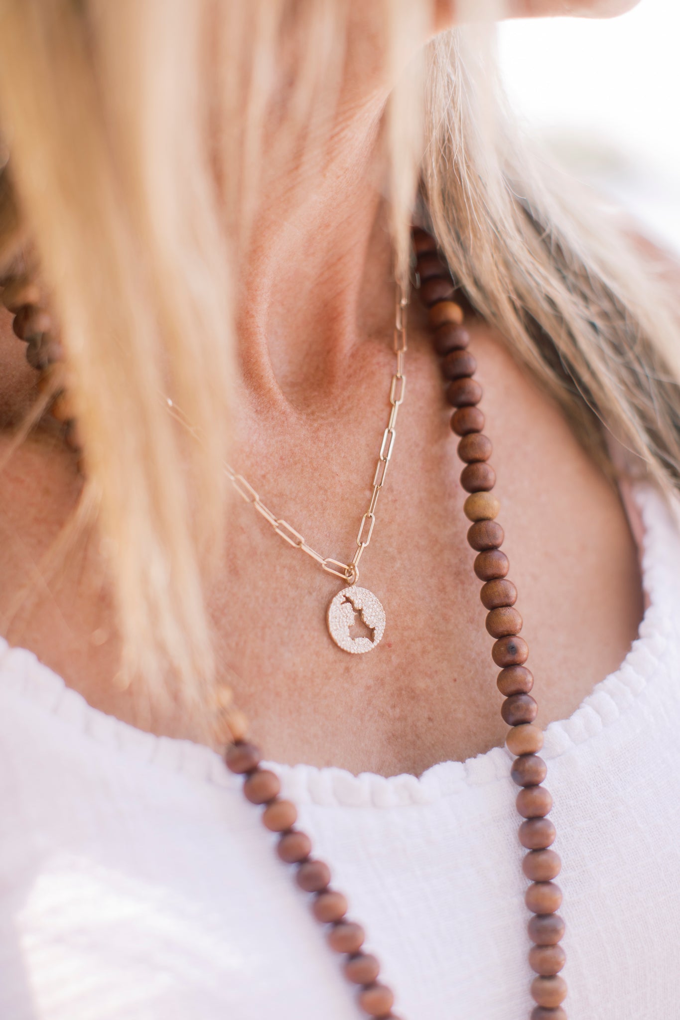 Diamond Pavé Muskoka Lakes Necklace Charm
Muskoka Lakes Necklace Charm with Pavé Diamonds
Diamond Pavé Necklace Charm
Muskoka Lakes Charm with Diamond Pavé
Luxury Diamond Pavé Muskoka Lakes Necklace Charm
Necklace charm
Diamond charm
Muskoka Lakes charm
Pavé diamonds
 Fine jewelry
Luxury jewelry
Designer charm
Custom jewelry
Statement charm
Designer Muskoka Lakes Necklace Charm with Diamond Pavé
Diamond Pavé Charm for Muskoka Lakes Necklace
Elegant Muskoka Lakes Necklace Charm with Diamond Pavé