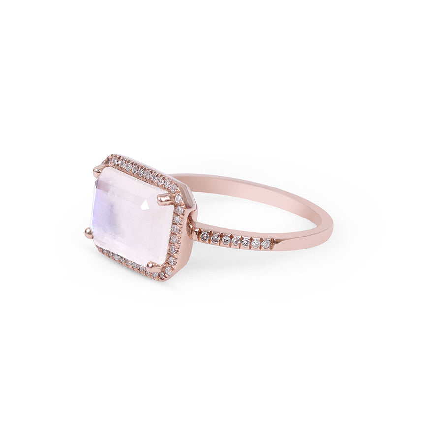 Moonstone and Diamond Ring
Diamond Ring with Moonstone
Elegant Moonstone and Diamond Ring
Designer Moonstone and Diamond Ring
Luxury Moonstone and Diamond Ring
Diamond ring
Moonstone ring
Fine jewelry
Designer rings
Luxury jewelry
Women’s diamond rings
Statement ring
Fashion ring
Gemstone jewelry
Unique jewelry