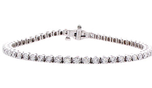 3.5 ct diamonds set in 18k gold tennis bracelet
