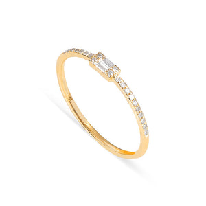 BAGUETTE DIAMOND RING