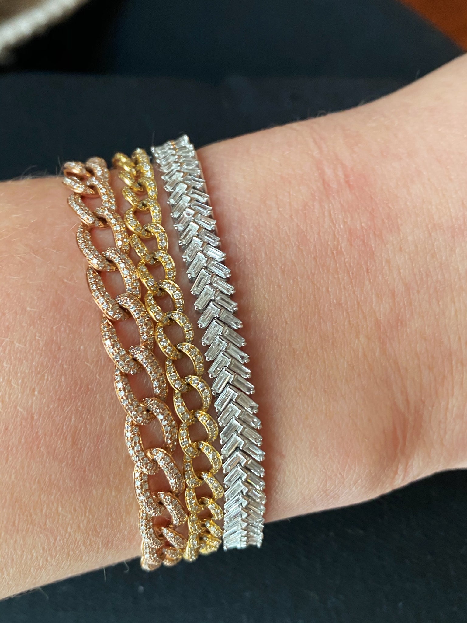 DIAMOND CHEVRON BRACELET