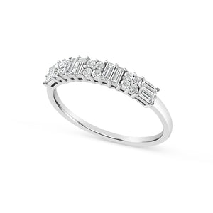 14K GOLD BAGUETTE AND BRILLIANT DIAMOND RING