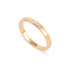 INSET BAGUETTE DIAMOND RING