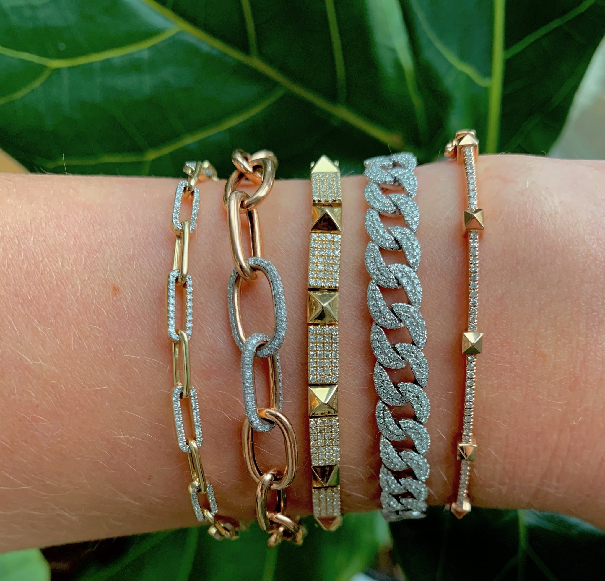 PYRAMID DIAMOND STUD BRACELET